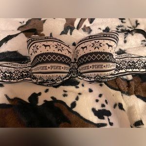 PINK victoria’s secret bra